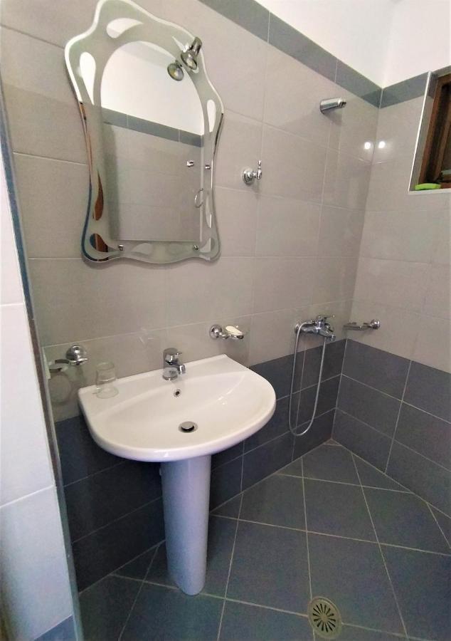 Ahmeti Rooms Ksamil Extérieur photo